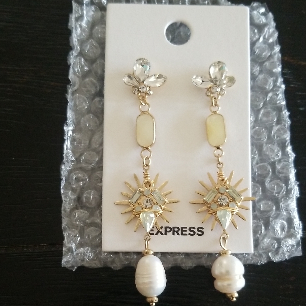 Express Gold and Cream Sunburst Earrings